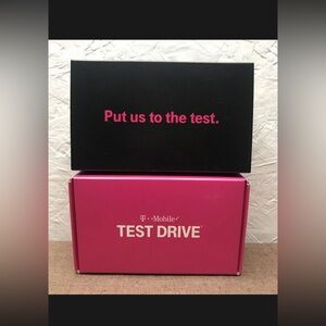 New Sealed T-Mobile T9 Test Drive Mobile Hotspot Kit (Phone Service Required)